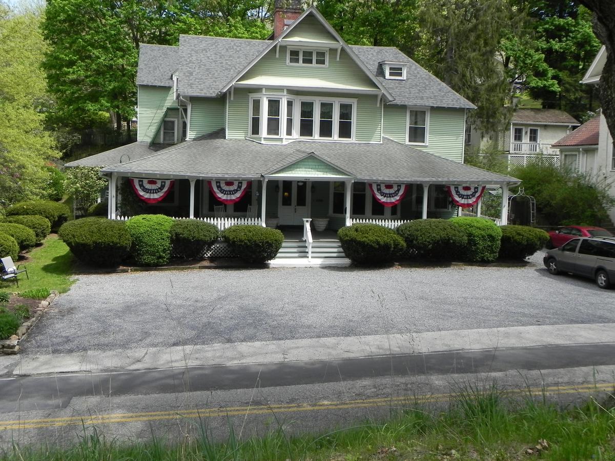 Vine Cottage Inn Hot Springs Exterior photo